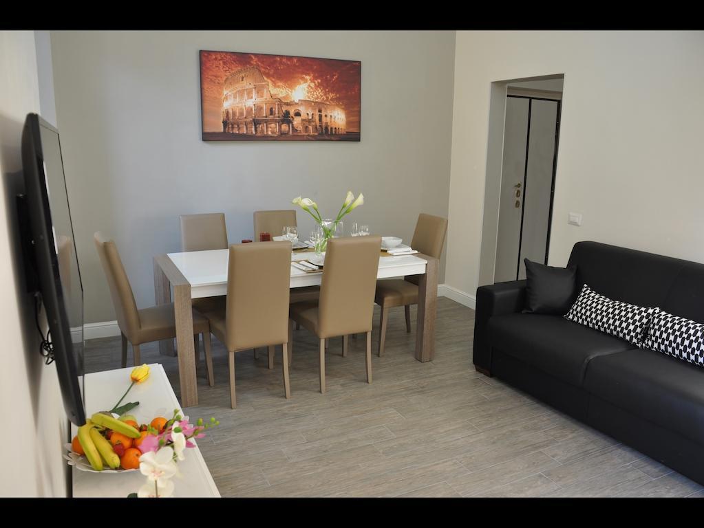 Just Colosseum Suite روما الغرفة الصورة